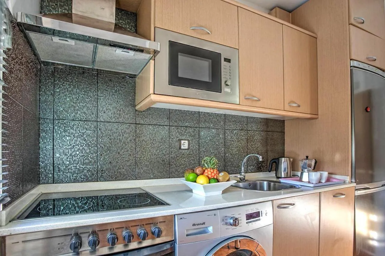 Elegant Villa In Corralejo