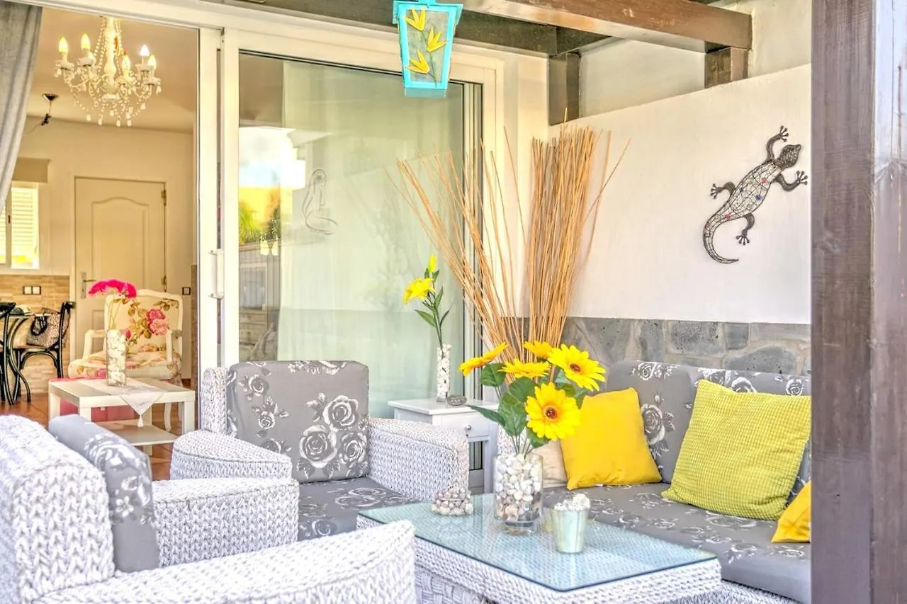 Elegant Villa In Κοραλέχο 0*,  Ισπανία